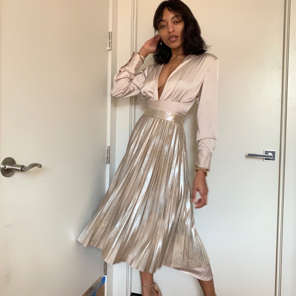 Pleated skirt